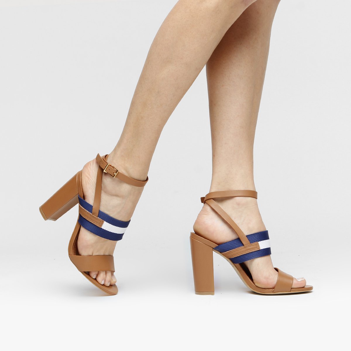 sandalia raphaella booz salto grosso