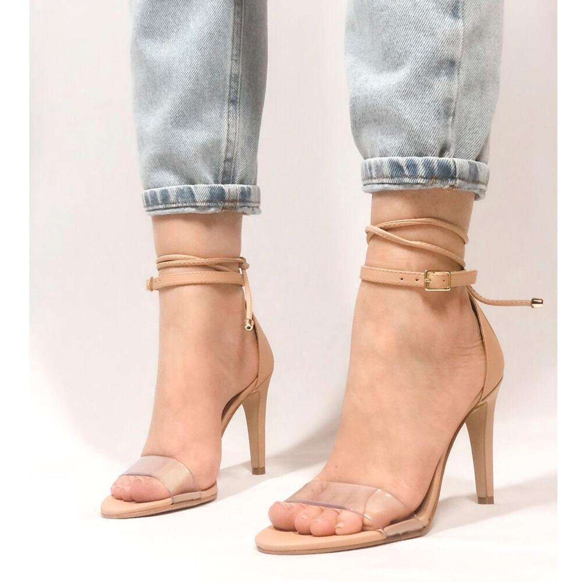 SANDÁLIA SALTO ALTO FINO TRANSPARENTE DE AMARRAR NA PERNA Zattini