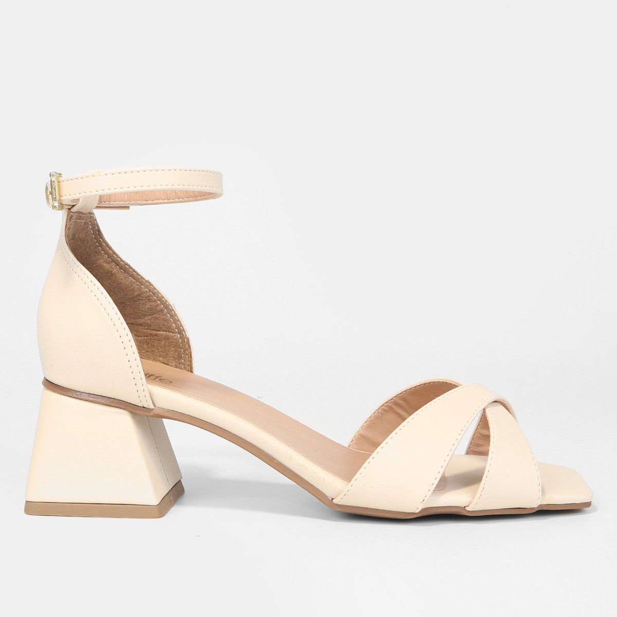 Sandália Salto Baixo Griffe Feminina - Off White Menor preço em Sandália Salto Baixo Griffe Feminina - Off White