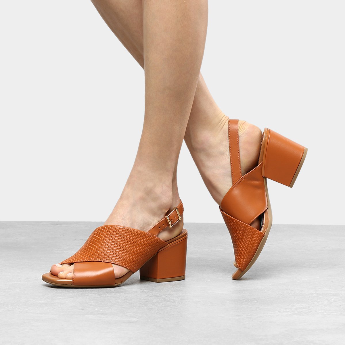 sandália usaflex salto grosso tressê feminina