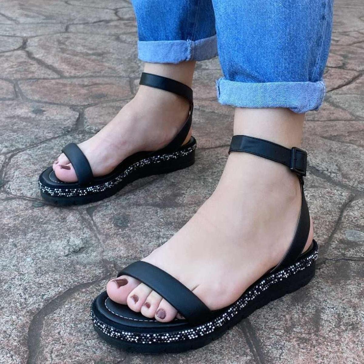 Sandália Vizzano Sandalia Plataforma Tratorada Preta Sandália