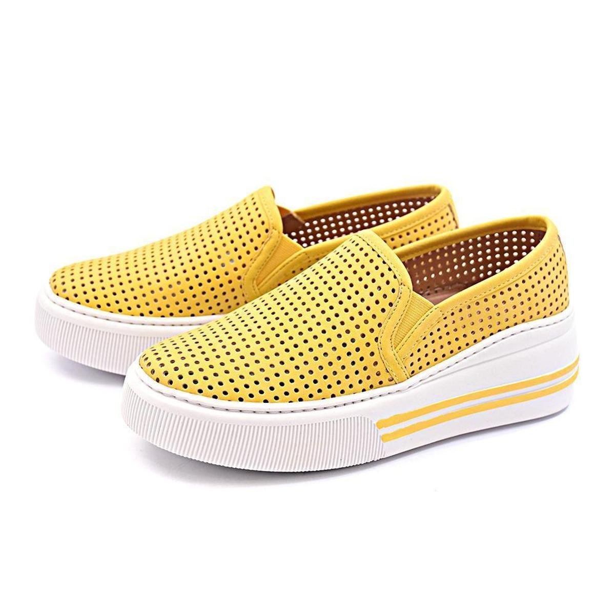 sapatenis amarelo
