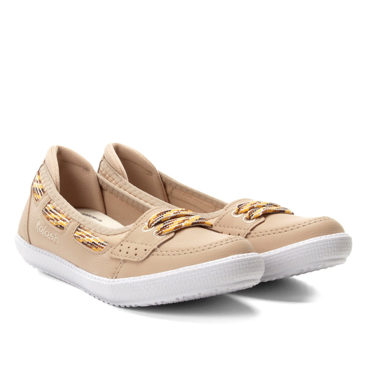 sapatilha com cadarço