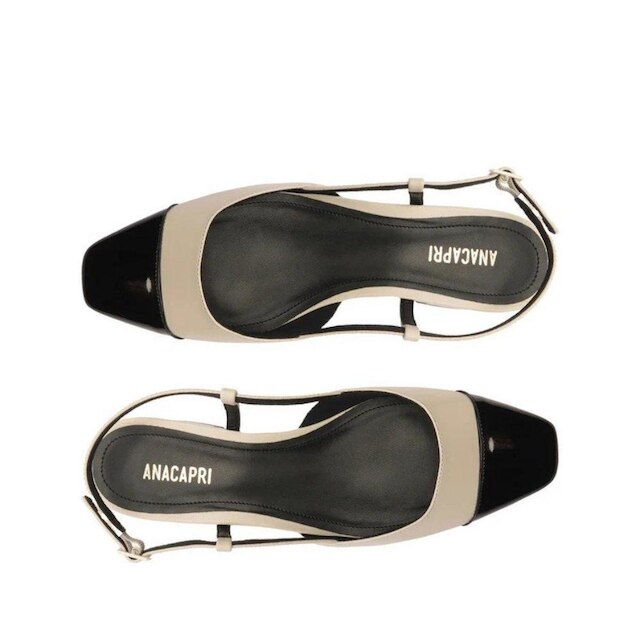 Sapato Anacapri Slingback Salto Bloco Bege Ponta Verniz