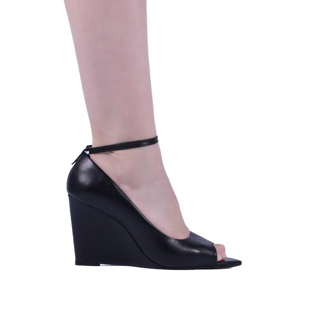Sapato Feminino Zariff Salto Anabela 15719385