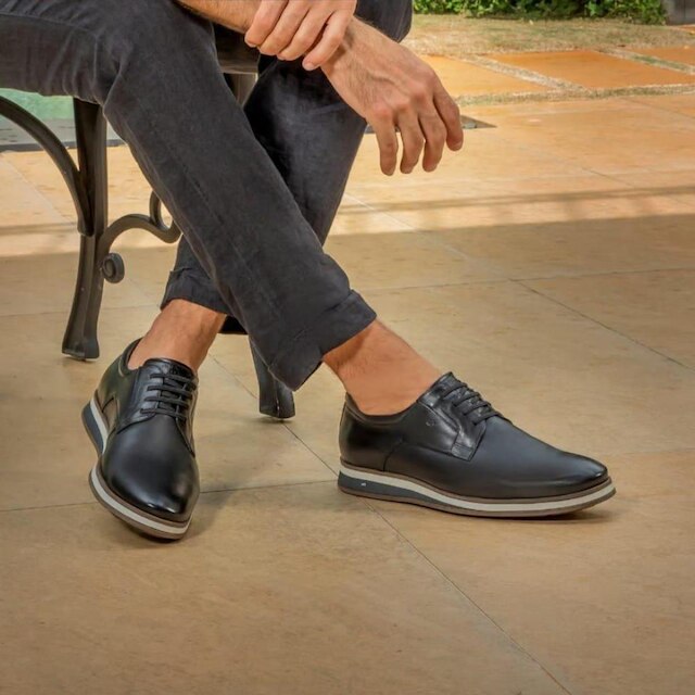 Sapato Jota Pe Casual Preto Em Couro Air Navagio 84906