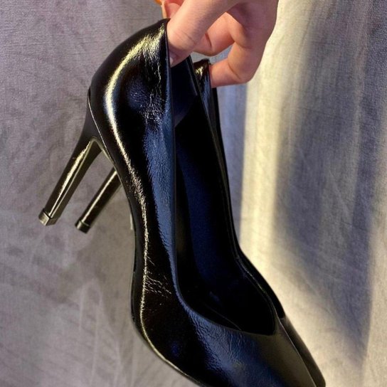 Sapato Loucos E Santos Couro Preto Bico Fino