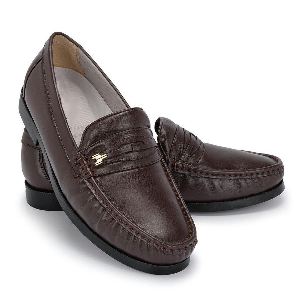 Sapato Mocassim Masculino de Couro Macio Confortável Para Usar Com Bermuda - Marrom Menor preço em Sapato Mocassim Masculino de Couro Macio Confortável Para Usar Com Bermuda - Marrom