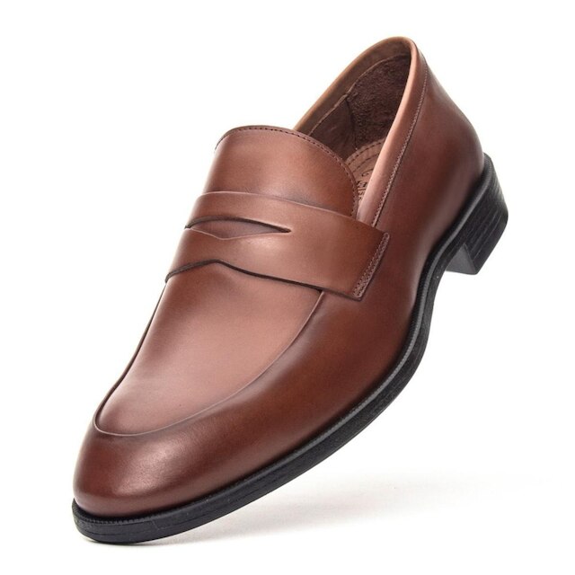 Sapato Mocassim Masculino Veneto em Couro Social Versátil