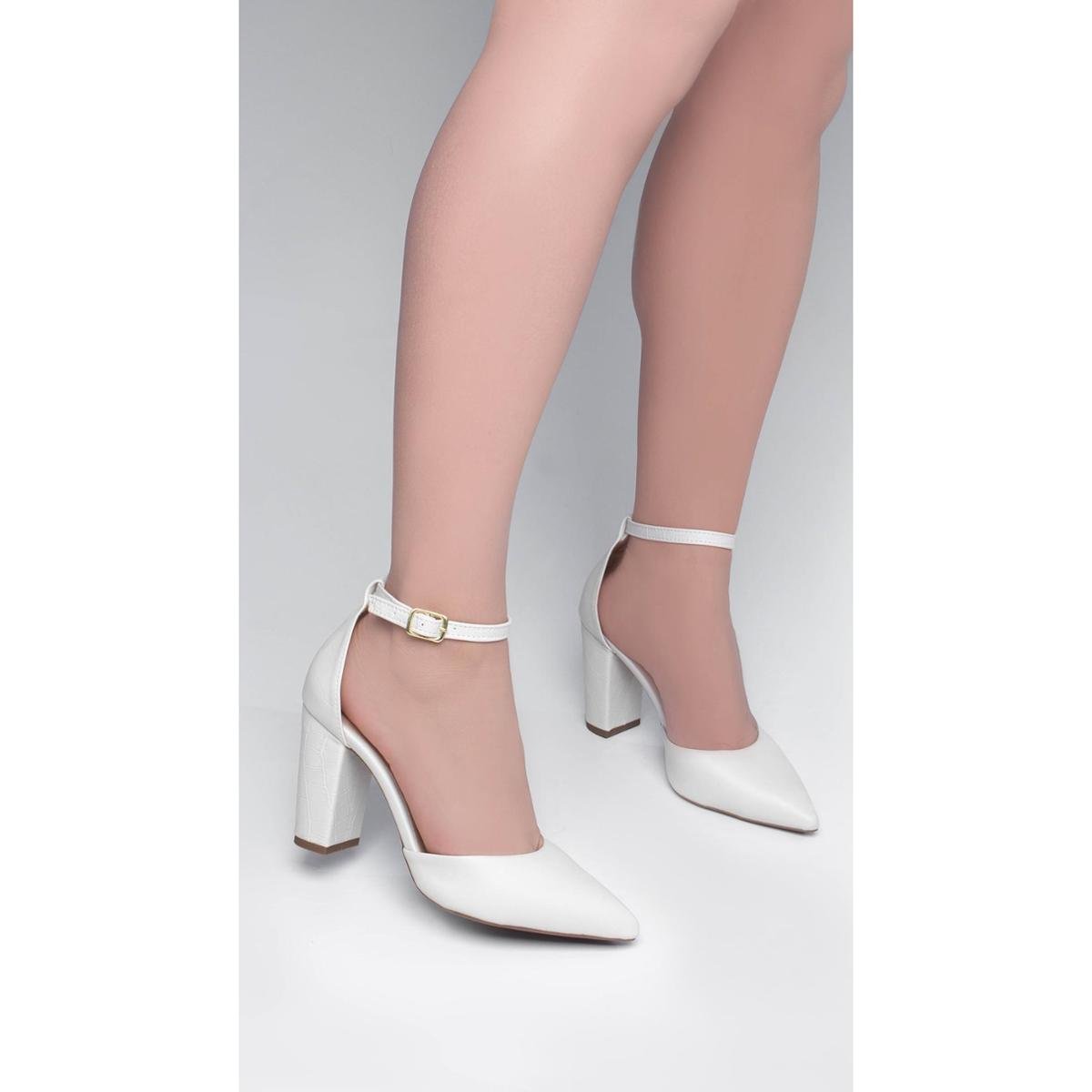 Sapato Fechado Sapato Para Usar Com Vestido Tubinho Scarpins Salto