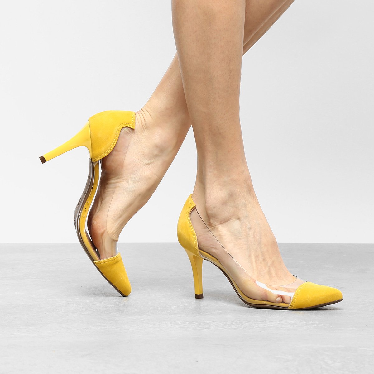 scarpin vinil via uno