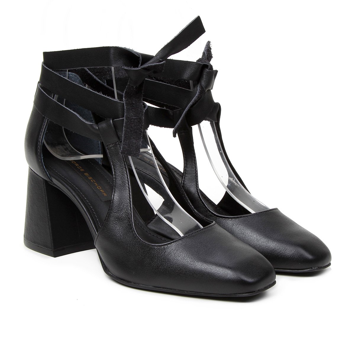 Scarpin Couro Jorge Bischoff Bico Quadrado Salto Bloco Com Amarração - Preto Menor preço em Scarpin Couro Jorge Bischoff Bico Quadrado Salto Bloco Com Amarração - Preto