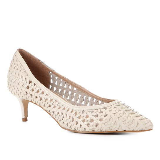 Scarpin Couro Shoestock Salto Médio Tressê - Off White
