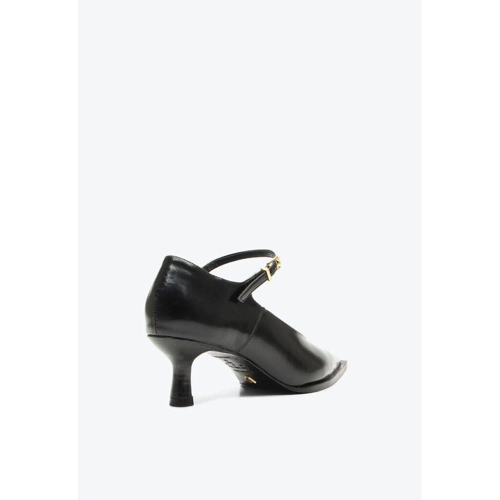 Scarpin em Couro Preto Madeline Vicenza