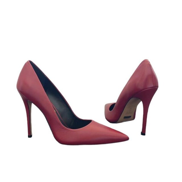 Scarpin em Couro Rouge / Vermelho Escuro Cecconello