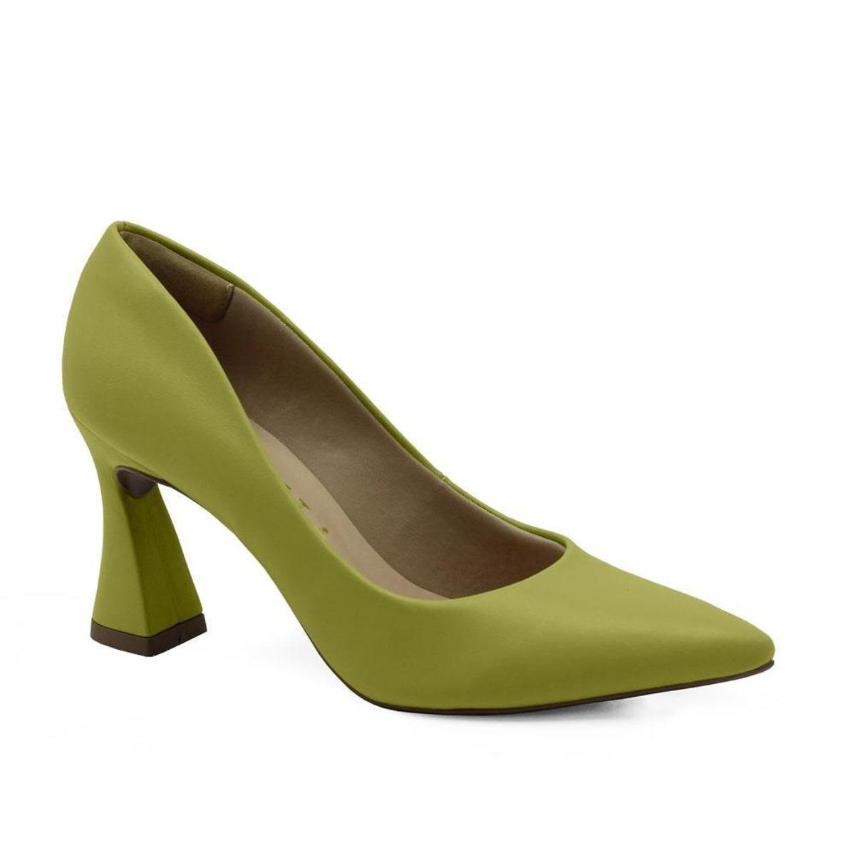 Scarpin Feminino Salto Grosso Médio Liso Casual Conforto - Verde Menor preço em Scarpin Feminino Salto Grosso Médio Liso Casual Conforto - Verde