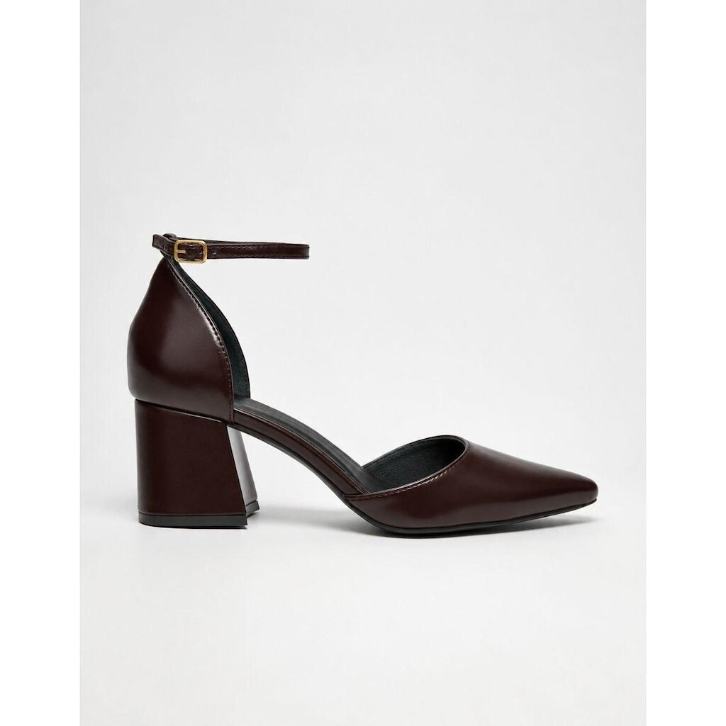 Scarpin Leruchel Bico Fino Salto Grosso Cafe