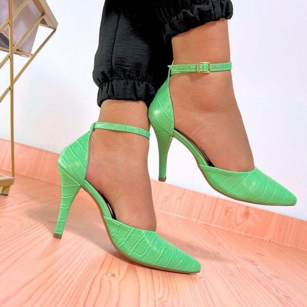 Scarpin Mozione Com Fivela Salto Alto Confortavel