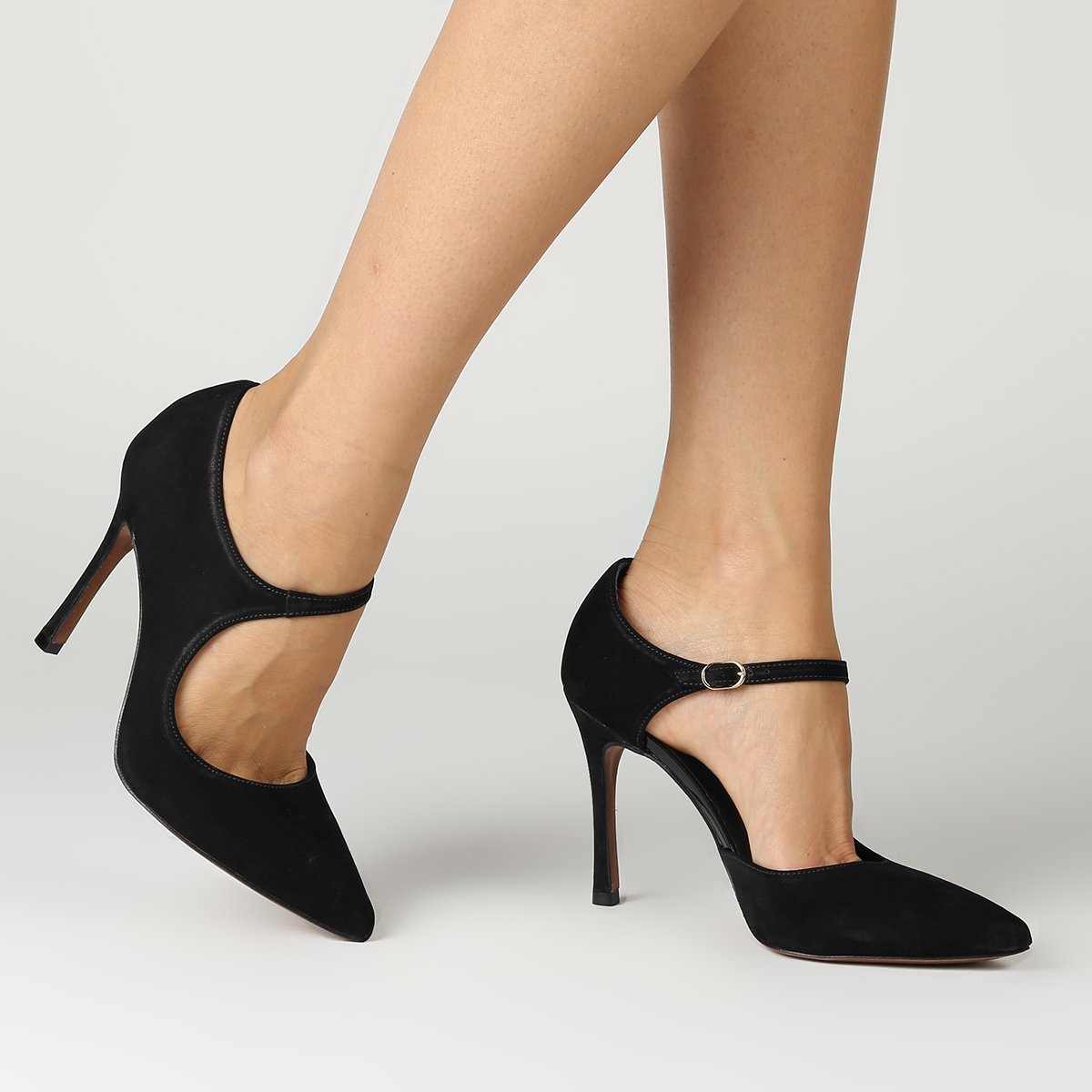 Scarpin Raphaella Booz Biqueira e Bico Fino - Preto | Zattini