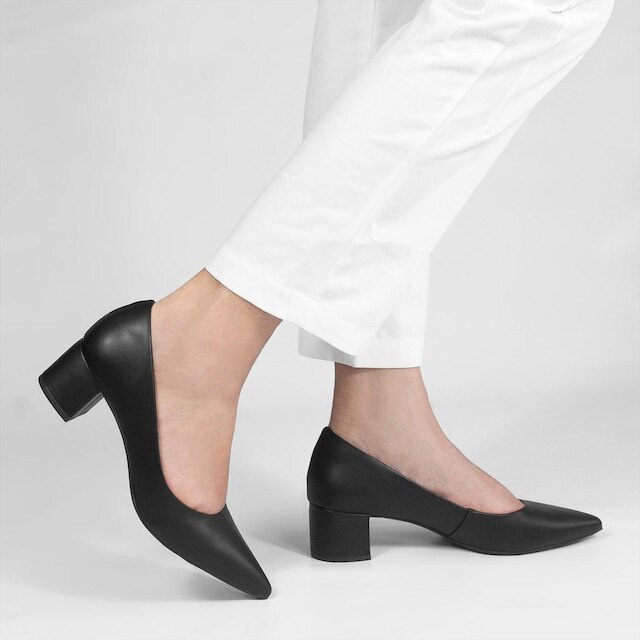 Scarpin Salto Bloco Baixo Leonor Preto Preto 37
