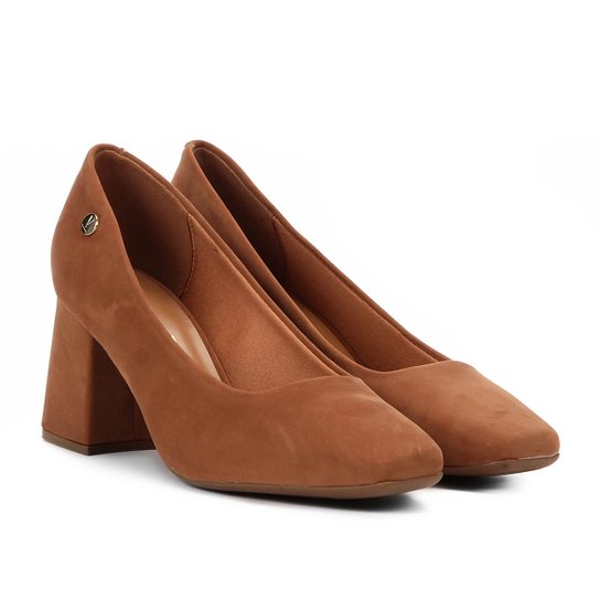 Scarpin Suede Vizzano Salto Médio Bico Quadrado - Caramelo