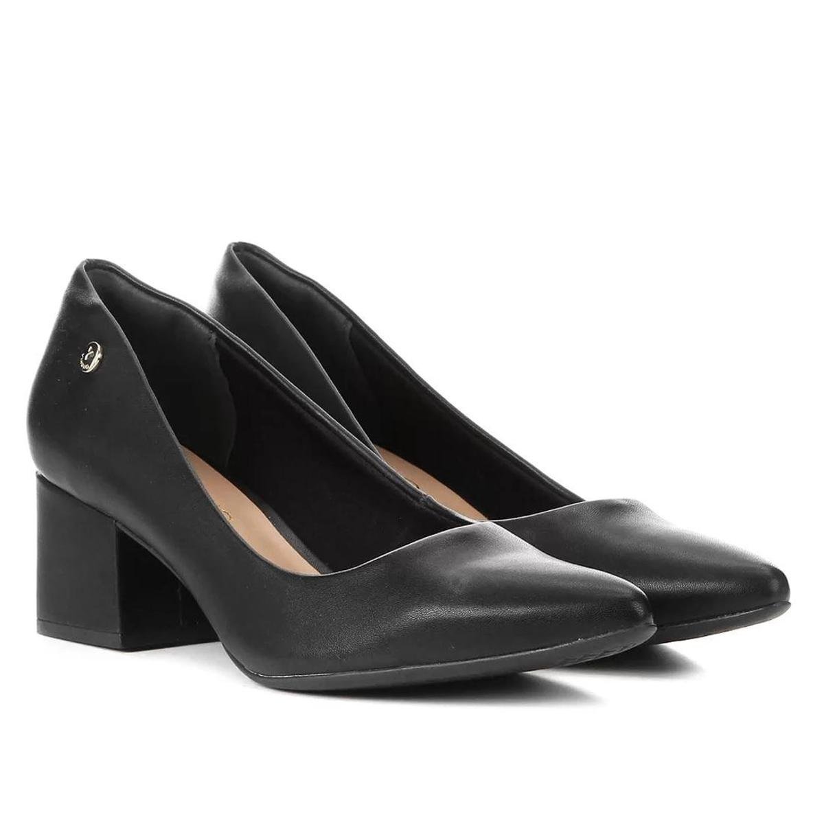 Scarpin Via Uno Bico Fino Salto Quadrado Baixo Zattini