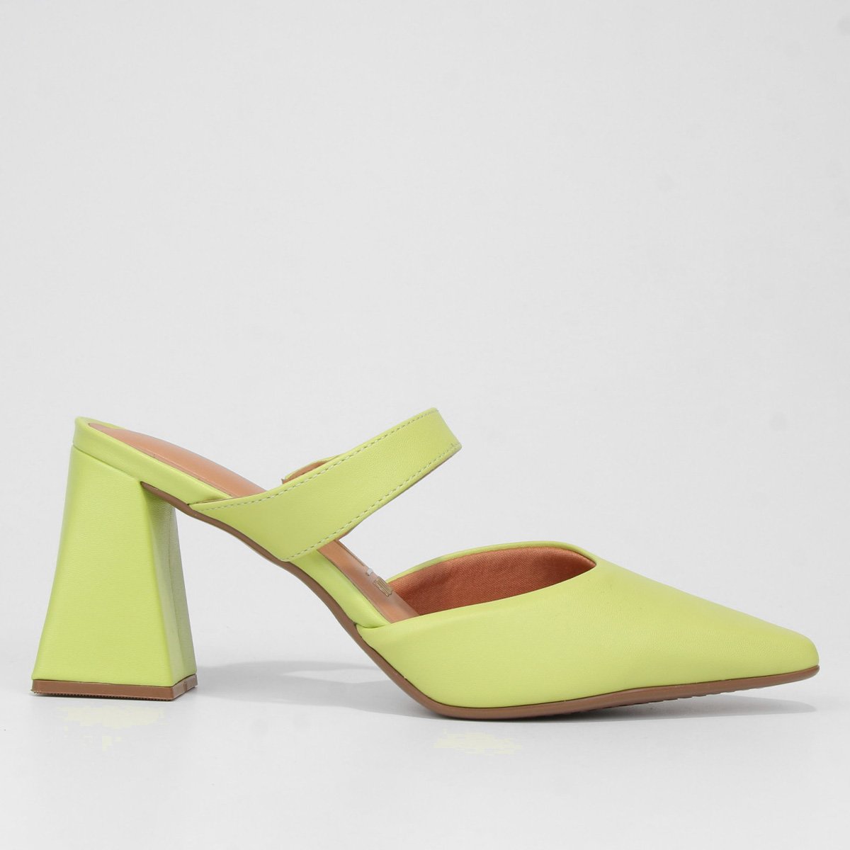 Scarpin Vizzano Salto Bloco Alto Vazado - Verde claro Menor preço em Scarpin Vizzano Salto Bloco Alto Vazado - Verde claro