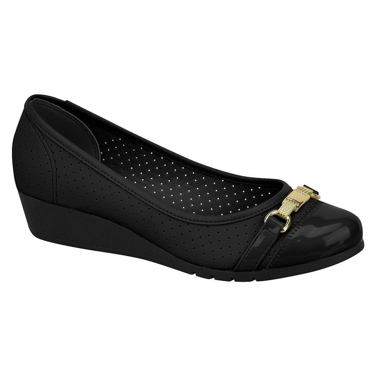 Scarpins Moleca Anabela Perfuros Feminina - Preto Menor preço em Scarpins Moleca Anabela Perfuros Feminina - Preto