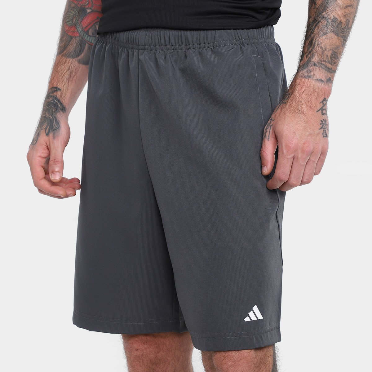 Short Adidas Plain Masculino Menor preço em Short Adidas Plain Masculino