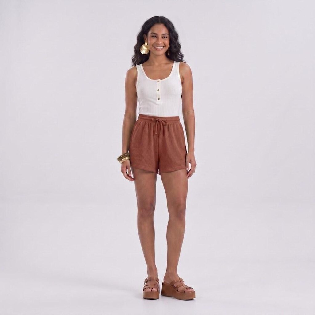 Short Feminino Em Malha Texturizada Lecimar