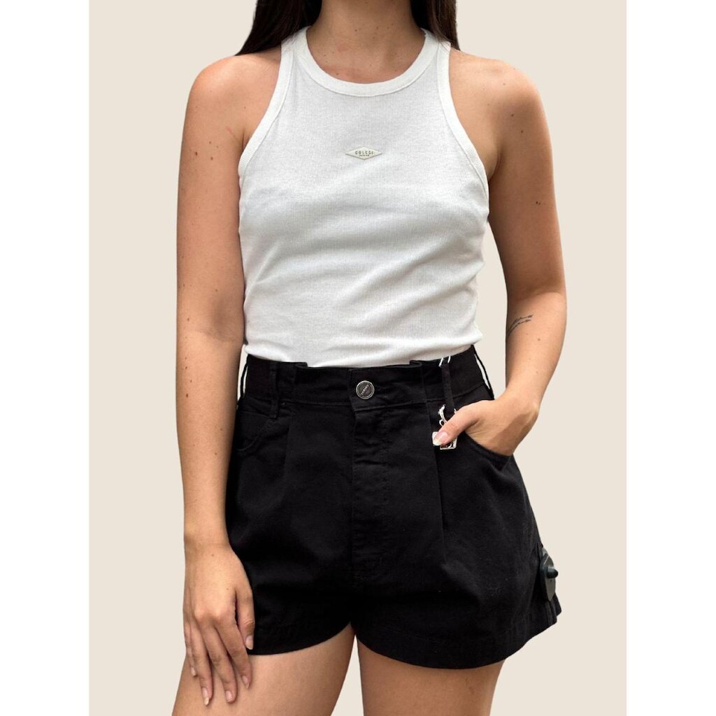 Short Joana Sarja Nashi Com Chaveiro Colcci