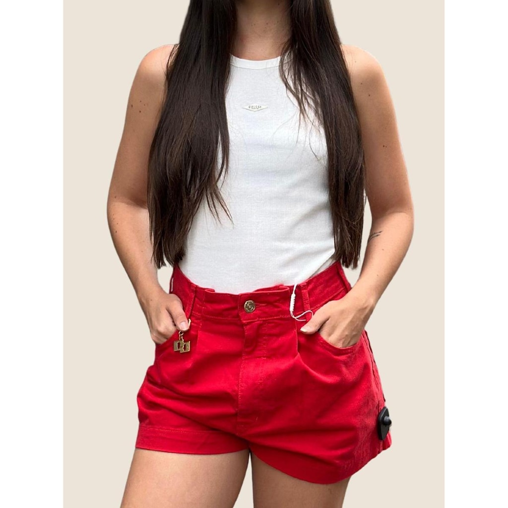 Short Joana Sarja Nashi Com Chaveiro Colcci