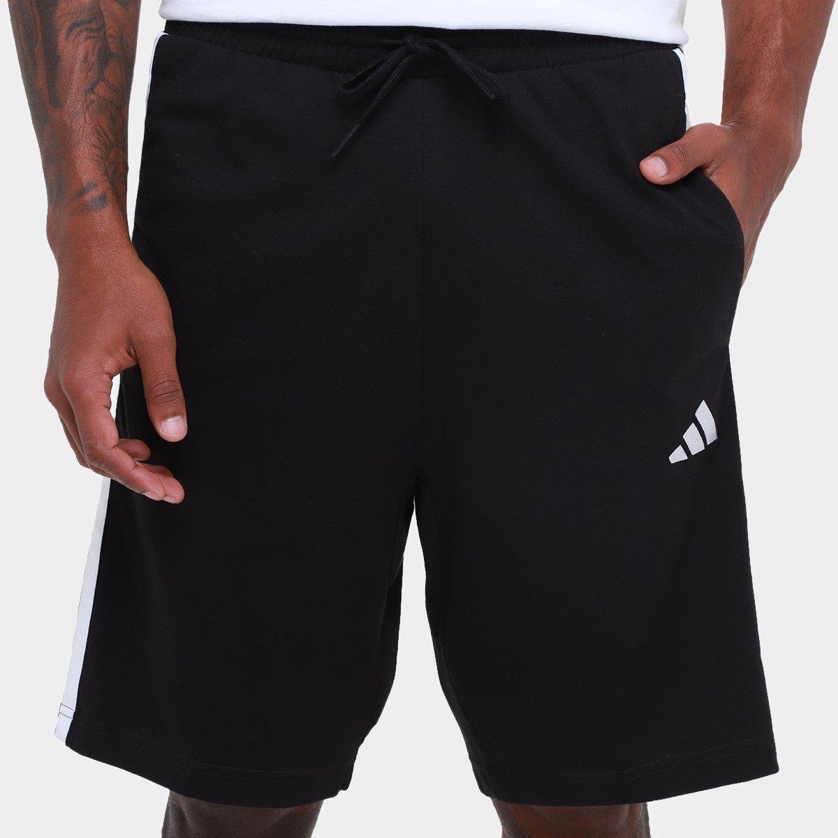 Shorts Adidas 3 Stripes Alongado Masculino Menor preço em Shorts Adidas 3 Stripes Alongado Masculino