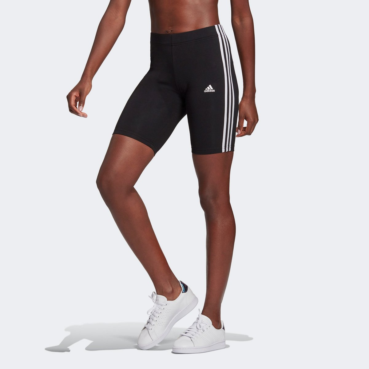 Shorts Adidas 3 Stripes Ciclismo Feminino Menor preço em Shorts Adidas 3 Stripes Ciclismo Feminino