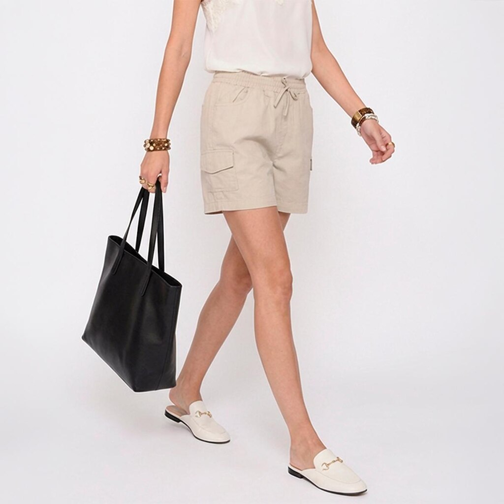Shorts Cargo Feminino de Algodão Conforto e Estilo Casual Cintura Elástica Bolsos Laterais