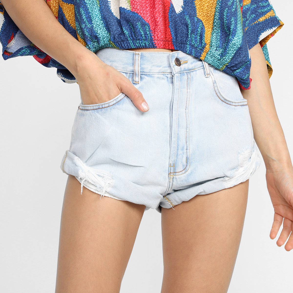 Shorts Jeans Farm Curva Destroyed Forro Aparente Feminino - Azul Menor preço em Shorts Jeans Farm Curva Destroyed Forro Aparente Feminino - Azul