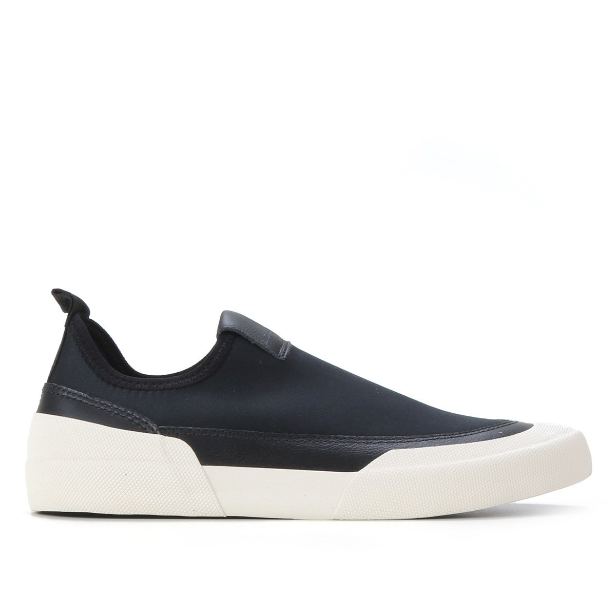 Slip On Couro Aramis Urban Fit Masculino - Preto Menor preço em Slip On Couro Aramis Urban Fit Masculino - Preto