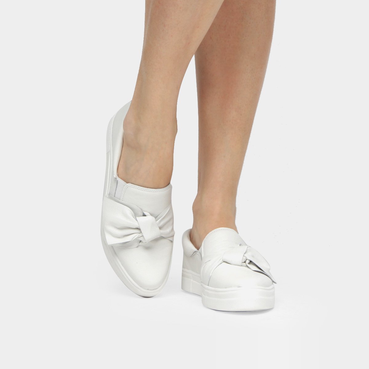 Tenis Slip on branco nozinho - Dolce \u0026 Menta Calçados