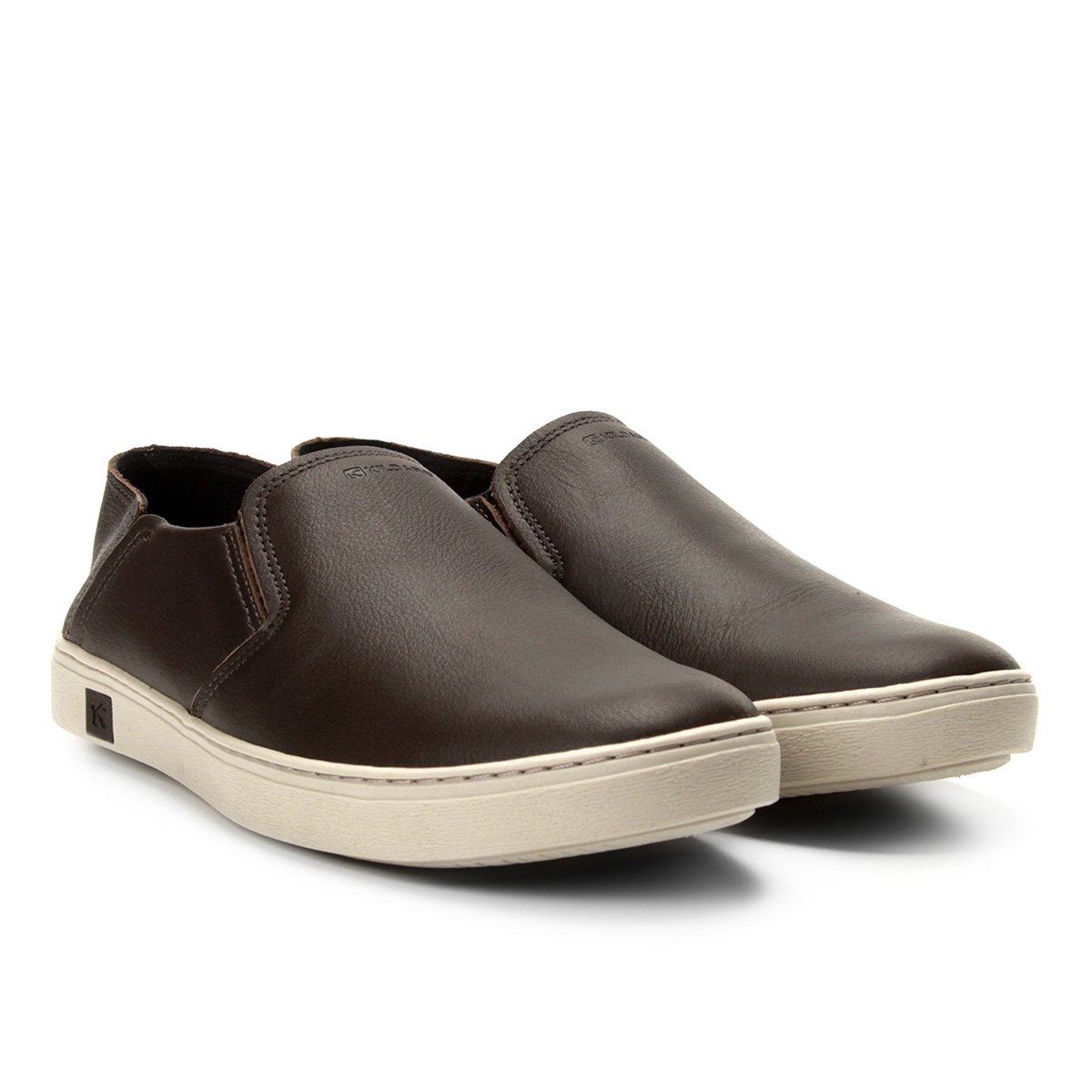 slip on couro democrata
