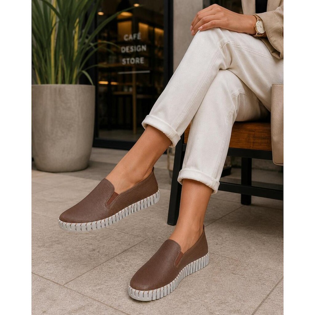 Slip On Feminino Couro Legítimo EstiloMix Confortável Casual Off White 34