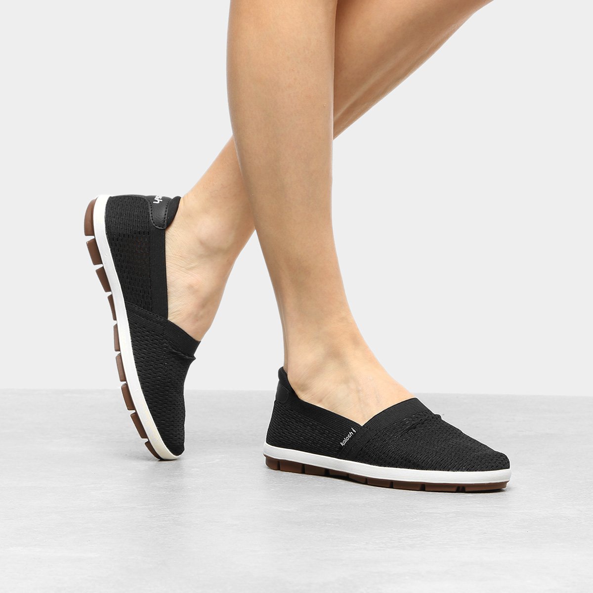 slip on kolosh preto