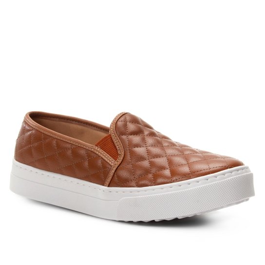 Slip On Shoestock Matelassê Feminino - Areia