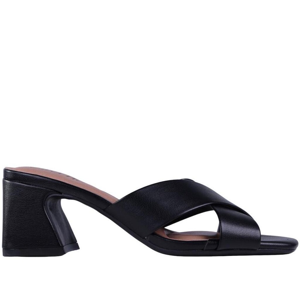 Tamanco Feminino com Tiras Cruzadas Beira Rio 8585.100 Preto