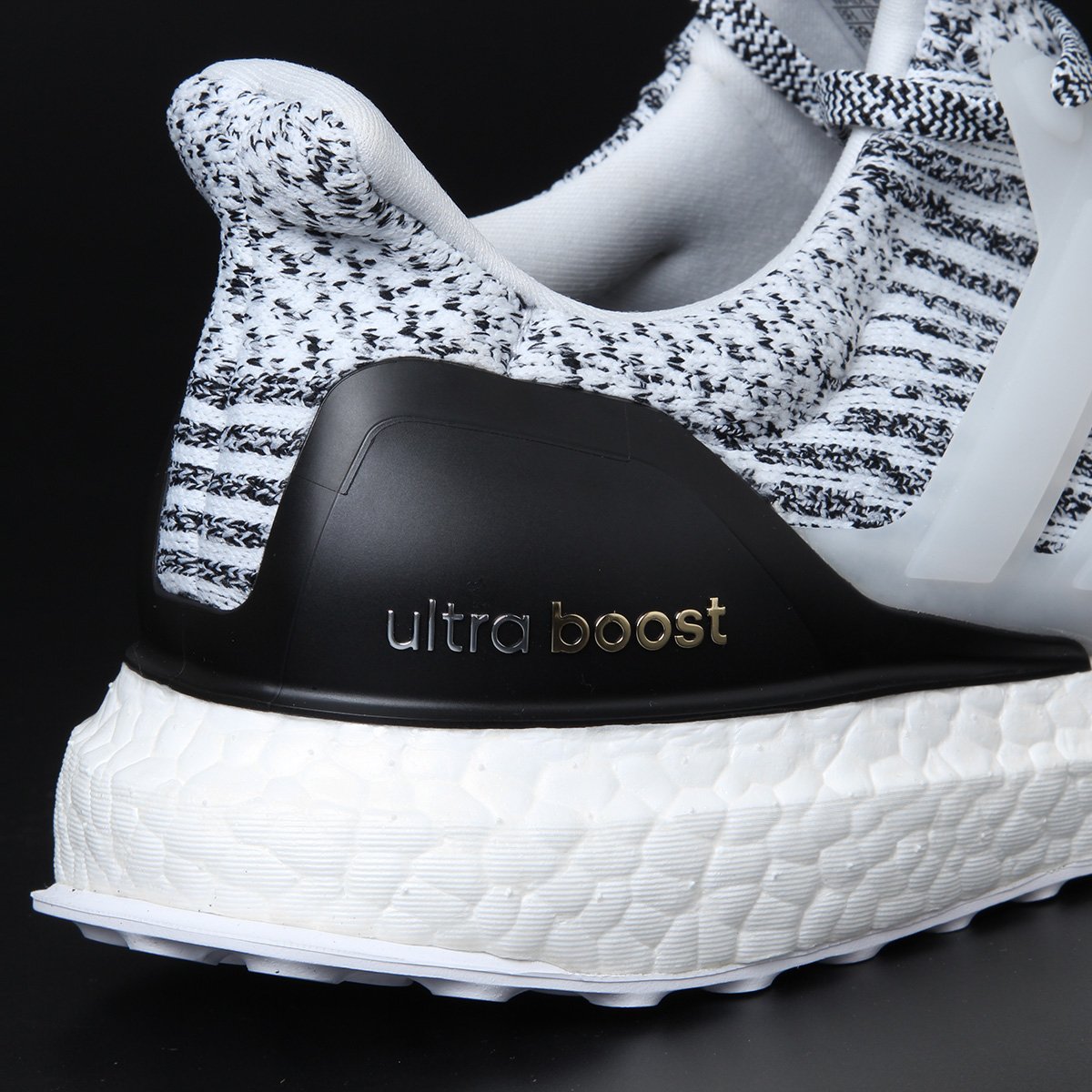 adidas ultra boost zoom