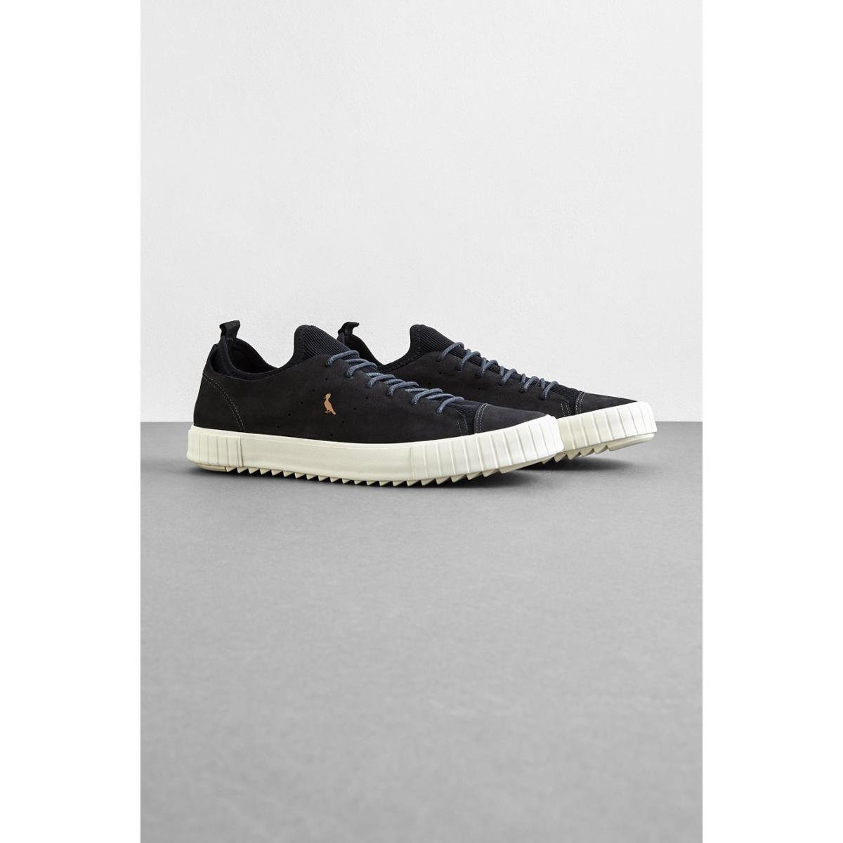 tenis todo preto reserva