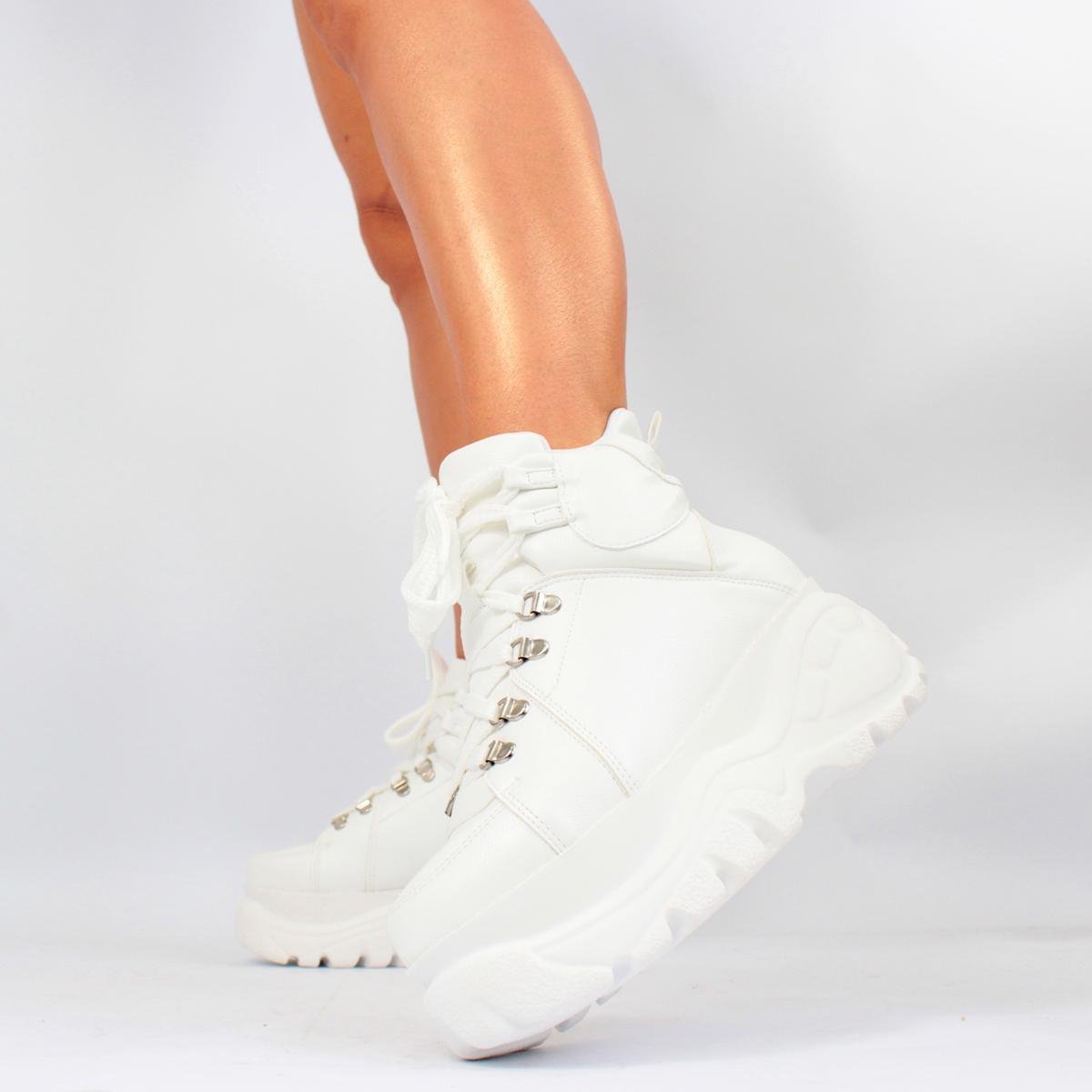 Tênis Buffalo Cano Alto Damannu Shoes Feminino - Branco | Zattini