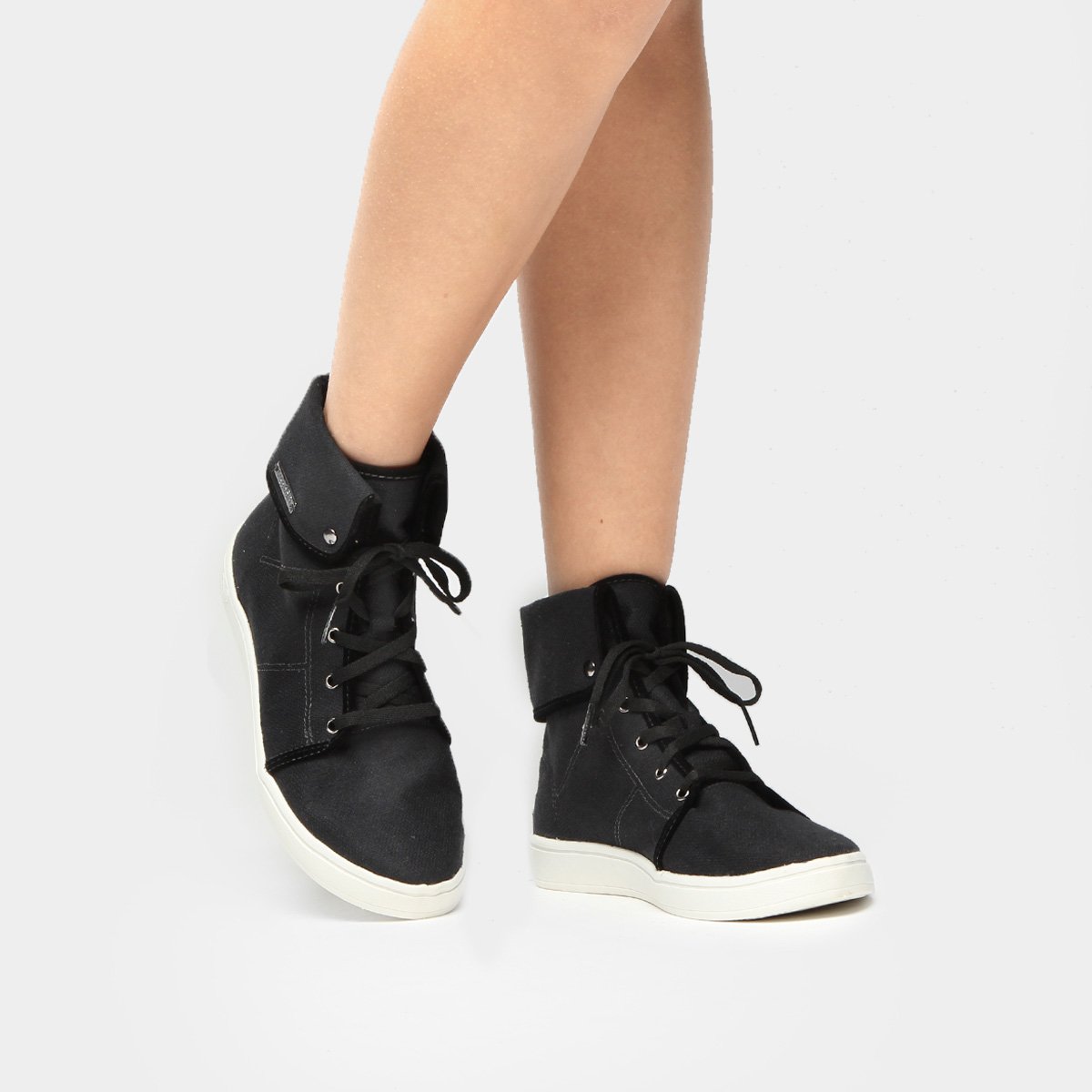 tenis cano alto mississipi