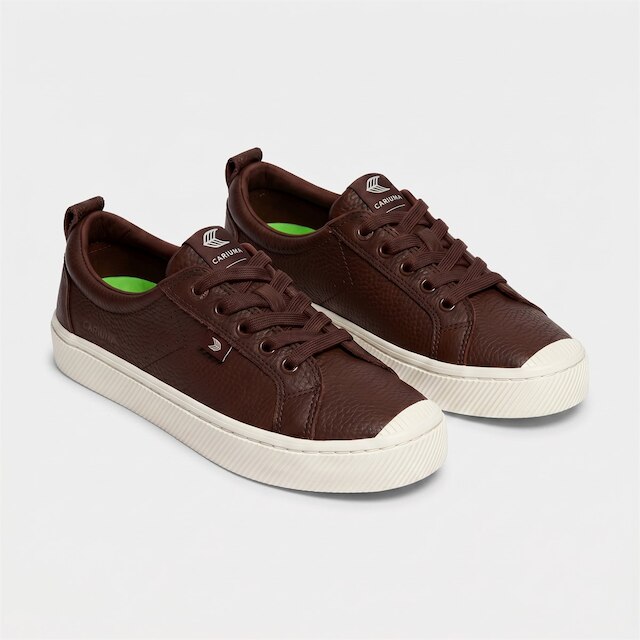 Tênis Cariuma Oca Low Feminino