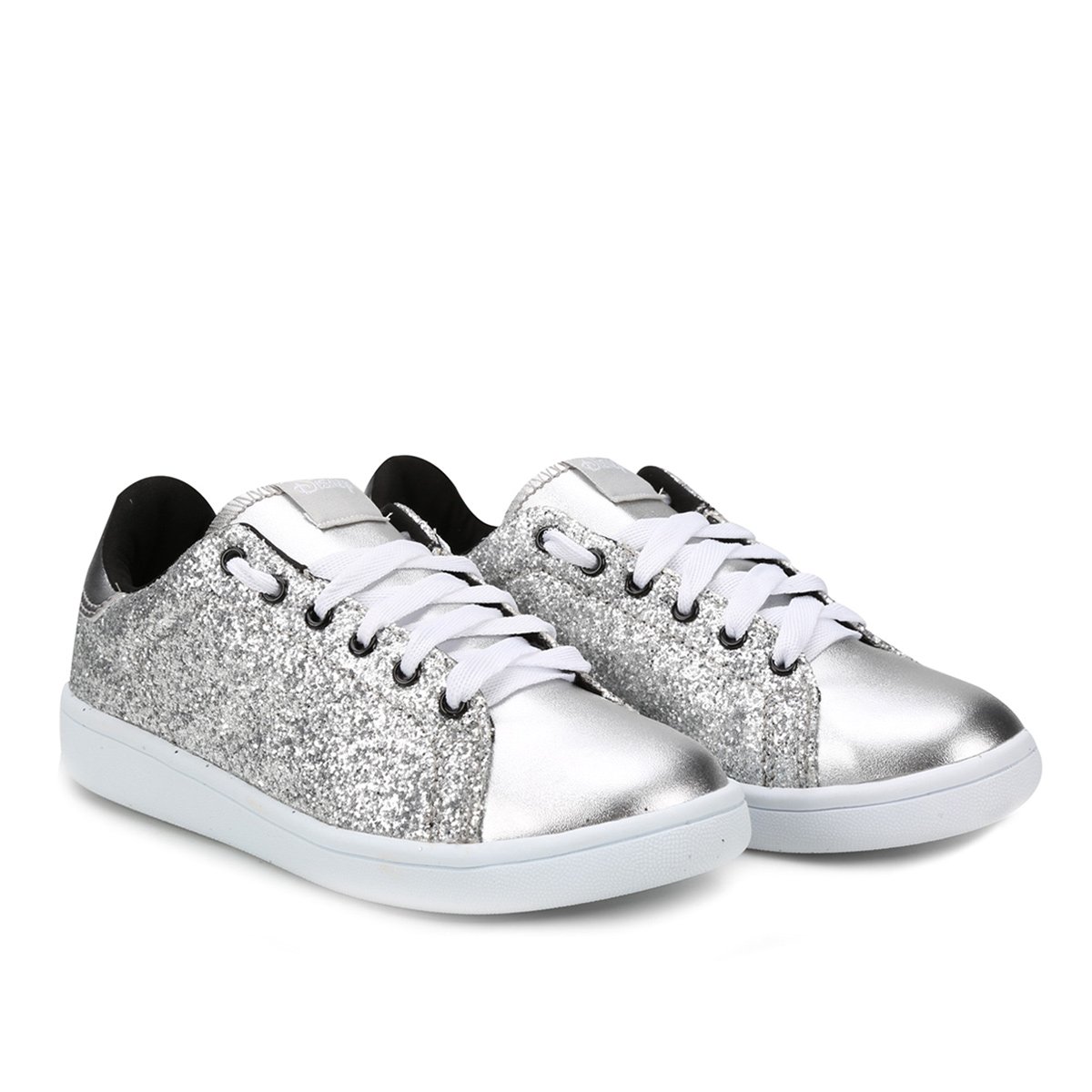 tenis com glitter prata