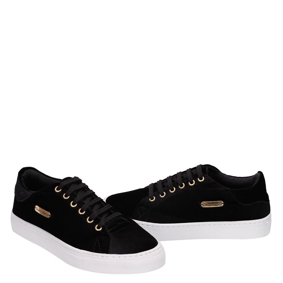 tênis de mulher preto